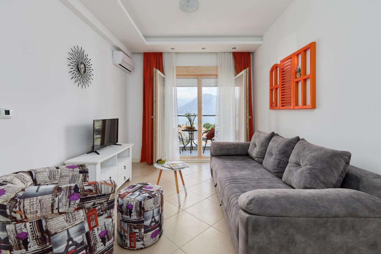 M&M&M Apartments Kotor Exteriér fotografie